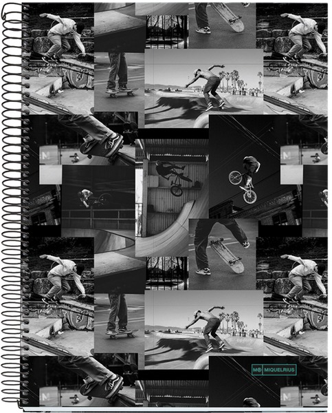Spirálfüzet A/4 4x35 lapos, vonalas MQ "Skate Park"